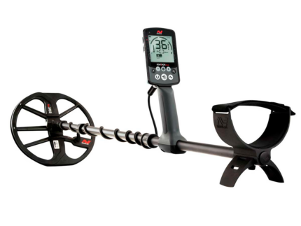 EQUINOX 600 Metal Detector with 11"